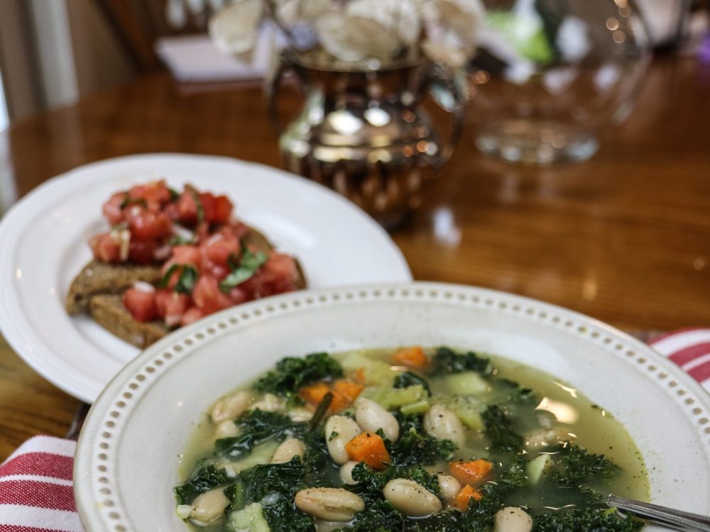 Tuscan Kale White Bean Soup