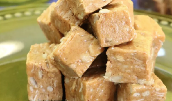 Peanut Butter Protein Bites